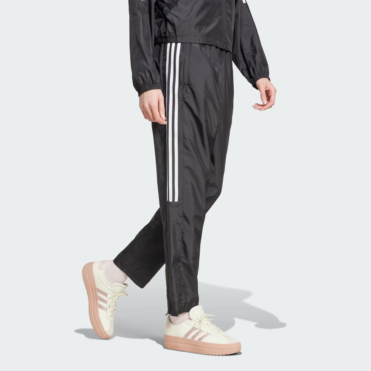 Women's Tiro Cut 3-Stripes Summer Woven Pants IX3515