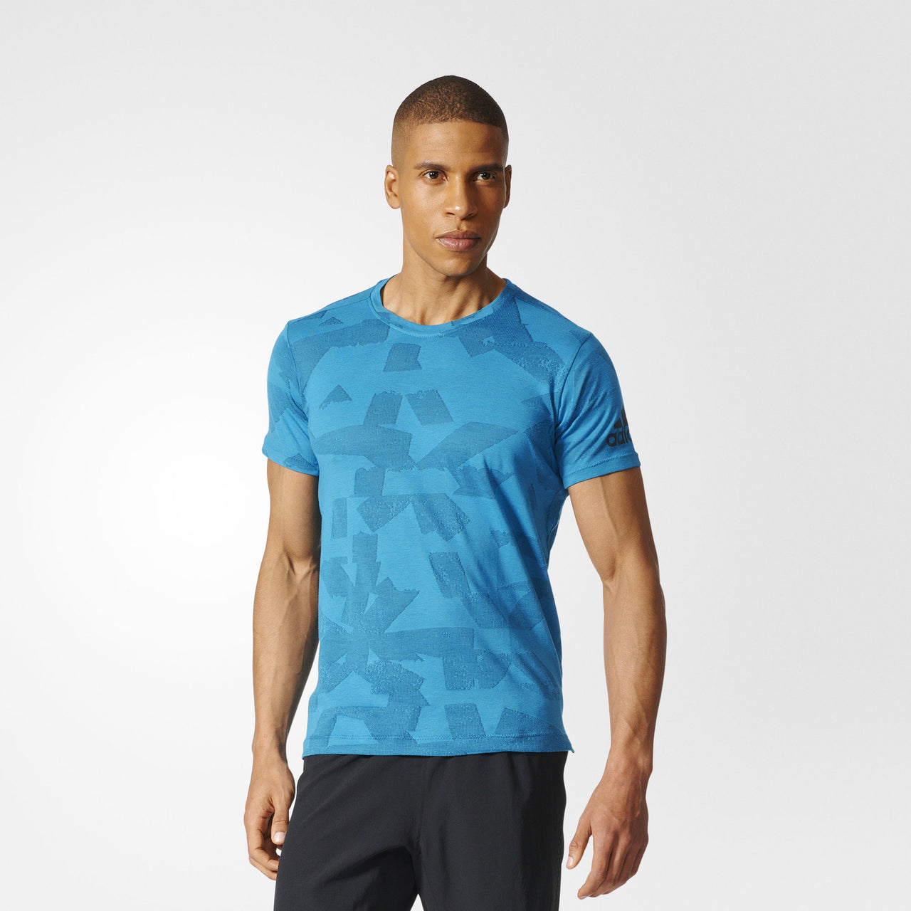Men Training FreeLift Elevated Tee BR4098